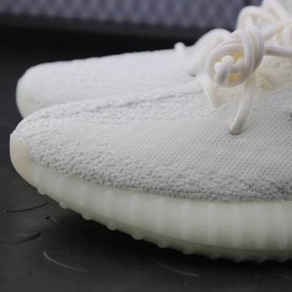 YZY 350 BOOST
